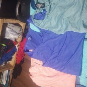 Women's workout tops